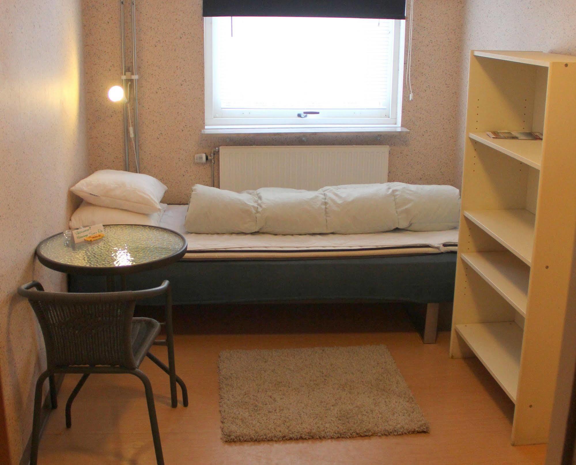 Haellefors Vandrarhem-Hostel & Kanotcenter 외부 사진